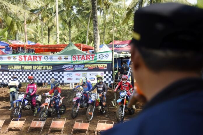 sirkuit alam sirkuit alam
